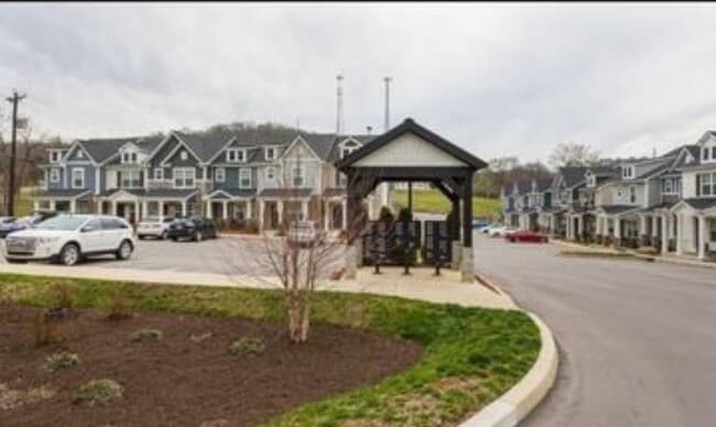 Building Photo - 1116 Lilly Valley Way