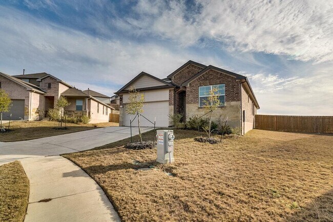 Building Photo - 152 Docile Lp