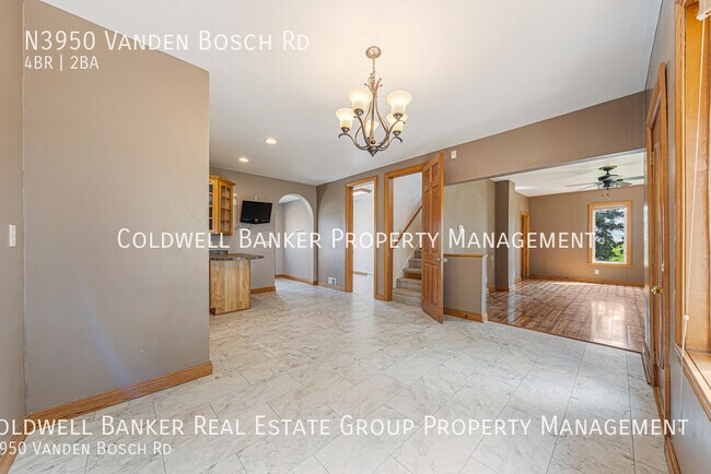 Building Photo - N3950 Vanden Bosch Rd