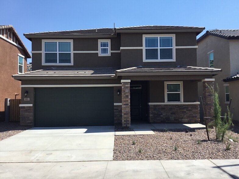 Primary Photo - 681 West Bosal Dr