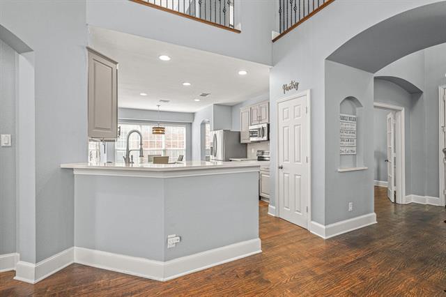Building Photo - 2433 Mallard Dr