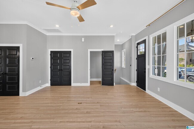 Building Photo - 4764 Silas Ave