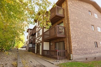 Building Photo - 3680 W 119th St