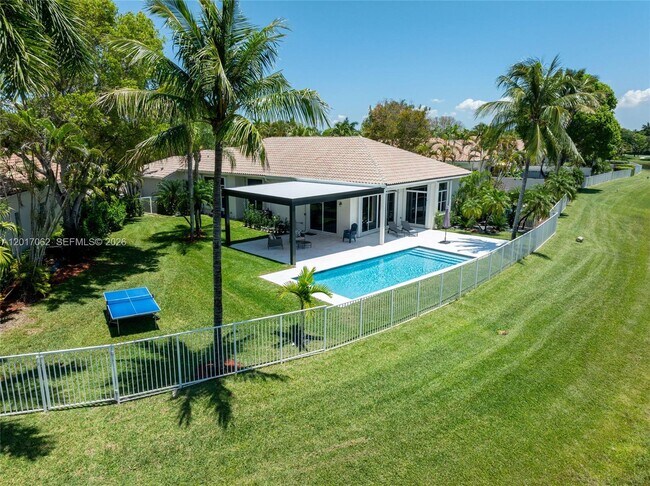 Building Photo - 2576 Bay Pointe Dr
