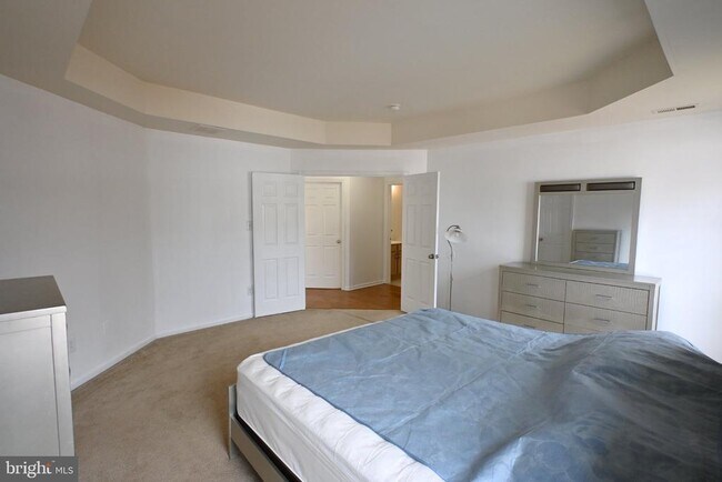 Building Photo - 101 Goldenrod Ln