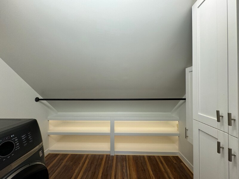 Building Photo - 708 Rock Beach Rd