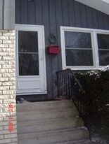 Building Photo - 5202 Schofield St