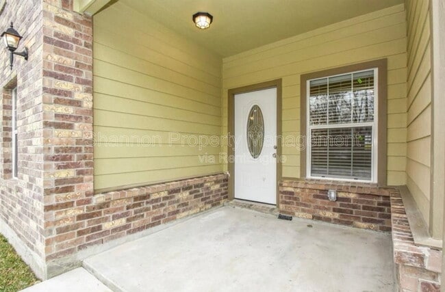 Building Photo - 7941 Sparta St