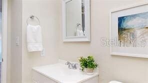 Building Photo - 1120 N Shore Dr NE