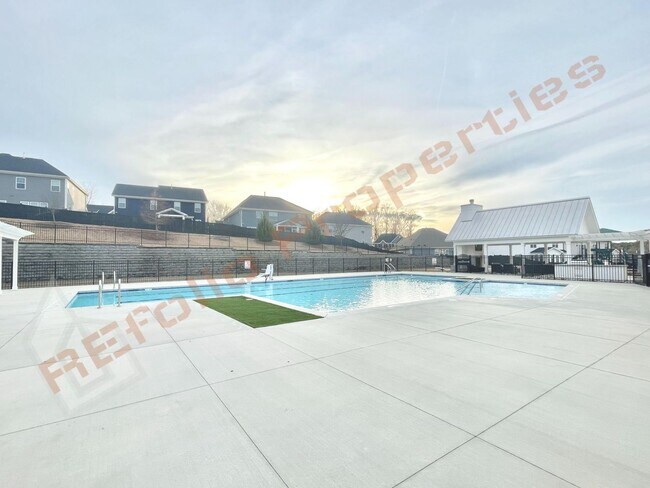 Building Photo - 9104 Kitchin Farms Wy