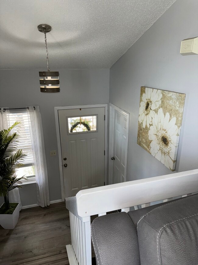 Building Photo - 4666 Witches Hollow Ln