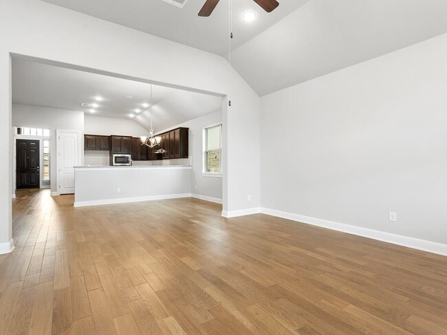Building Photo - 2609 Enza Dr