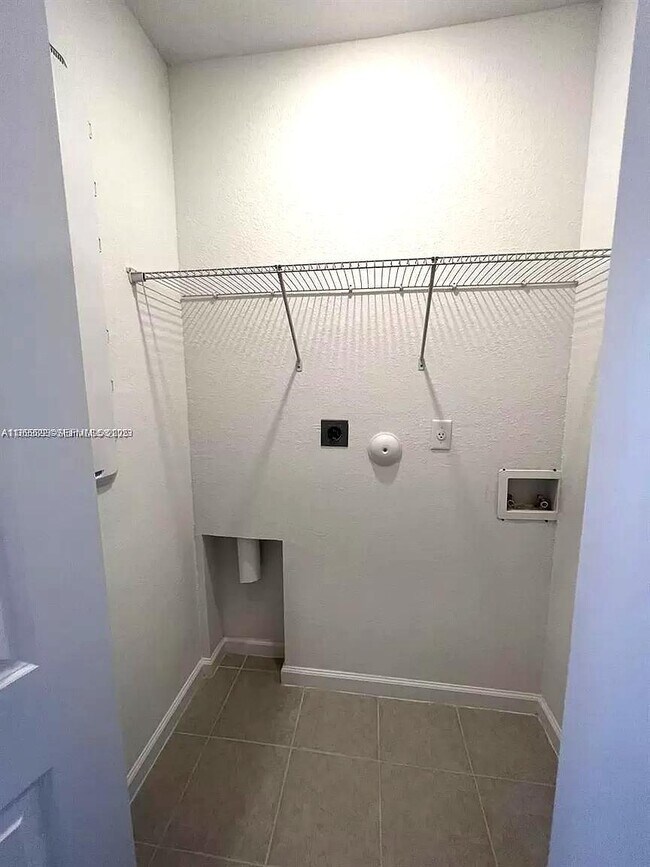 Building Photo - 12727 NW 23rd Pl