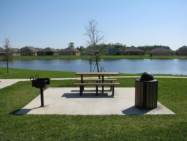 Building Photo - 3905 Flowering Orchid Ln