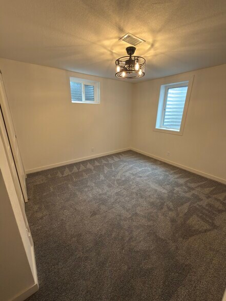 Building Photo - 11867 Keough Dr