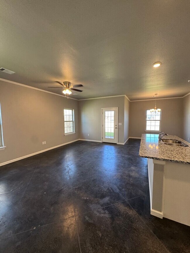 Building Photo - Located in Beacon Pointe!!!4bedrooms 2bathrooms 2 car garage NEWer Build 2025