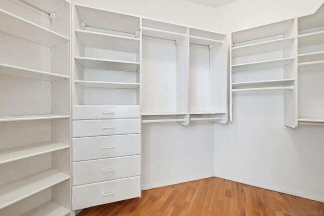 Building Photo - 8010 Gilman Ct