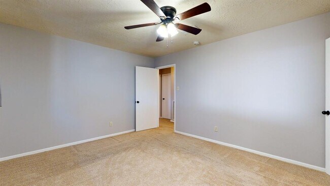 Building Photo - 11807 Monticeto Ln