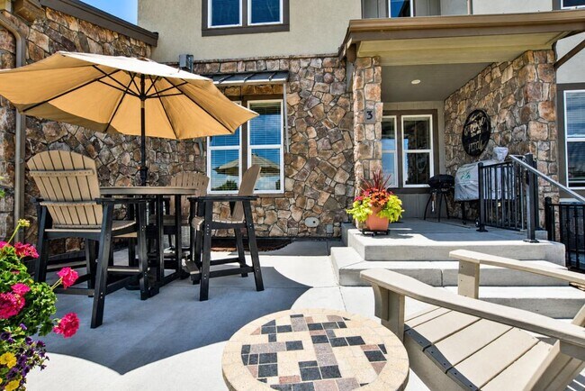 Building Photo - 6245 Vernazza Way