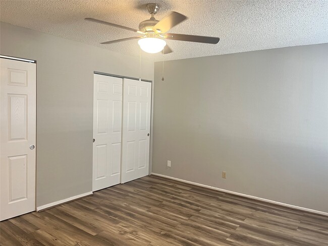 Building Photo - 13643 Vickston Ln