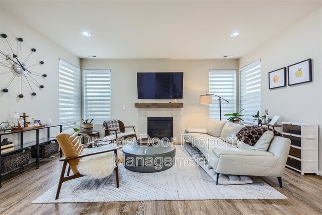 Building Photo - 32773 Maple Ave SE