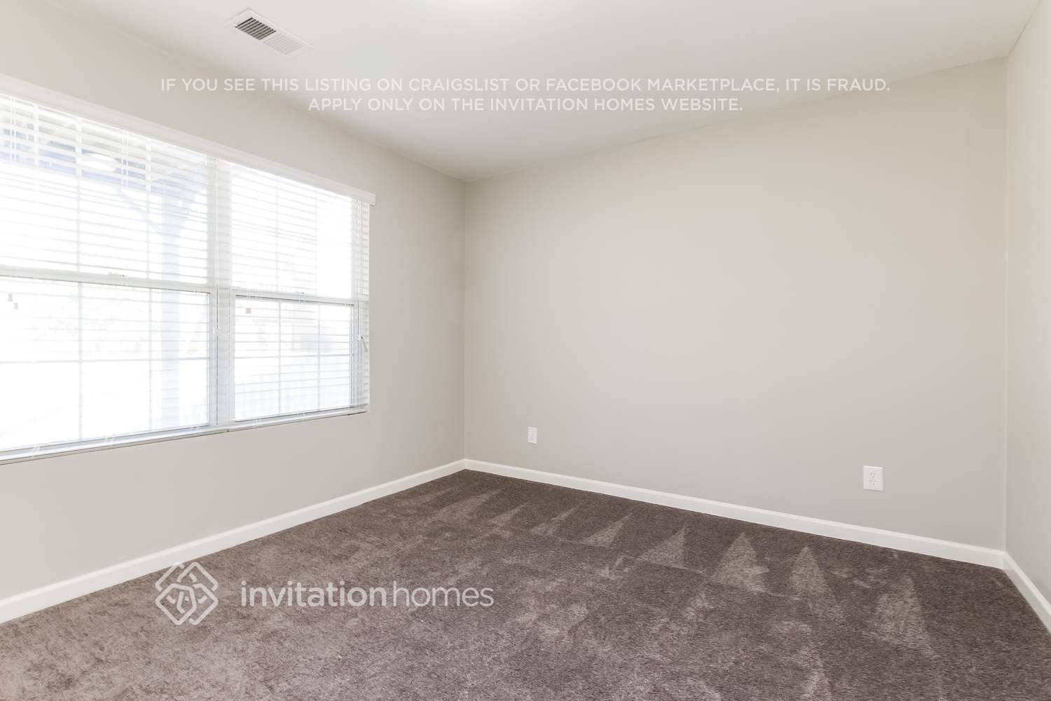 Building Photo - 4611 Orange Dr