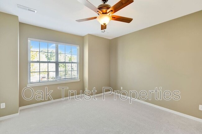 Building Photo - 3019 Candela Grove Dr