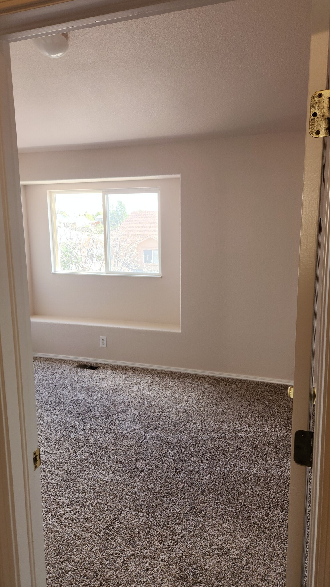 Top floor bedroom - 7944 Antelope Valley Pt