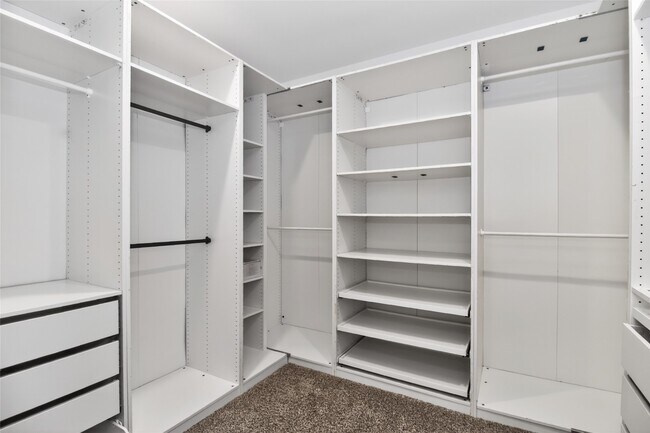 Building Photo - 4226 San Leo Ct