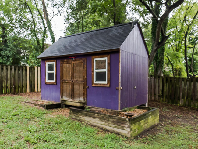 Building Photo - 1307 E Hargett St