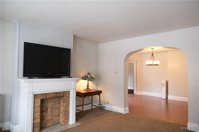 Building Photo - 233 Pennsylvania St