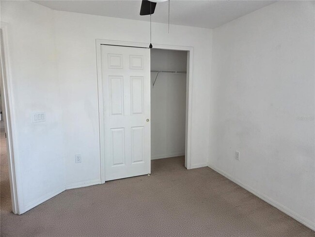 Building Photo - 5040 Beauclair St