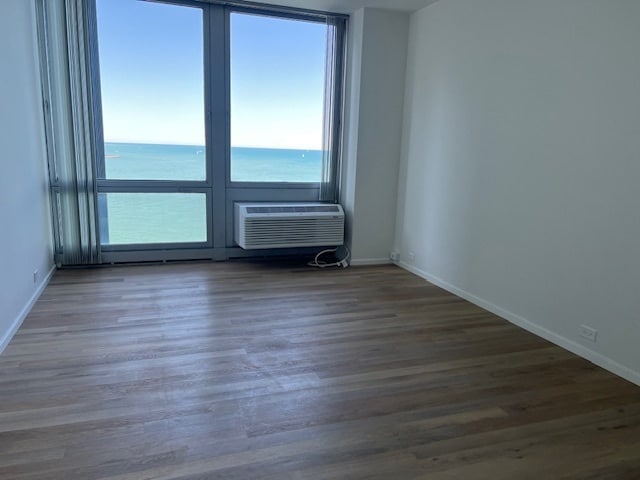 Building Photo - 860 N Lake Shore Dr