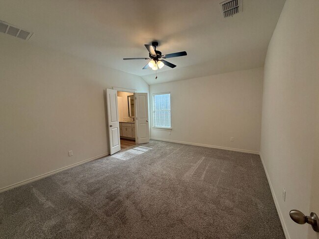 Building Photo - 2535 137th St