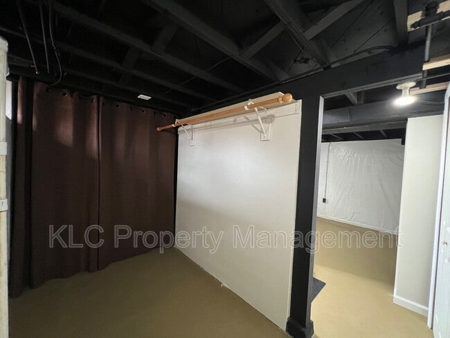 Building Photo - 2524 57th St