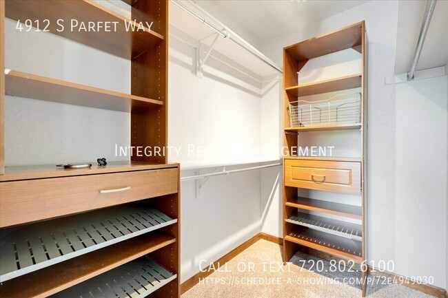 Building Photo - 4912 S Parfet Way