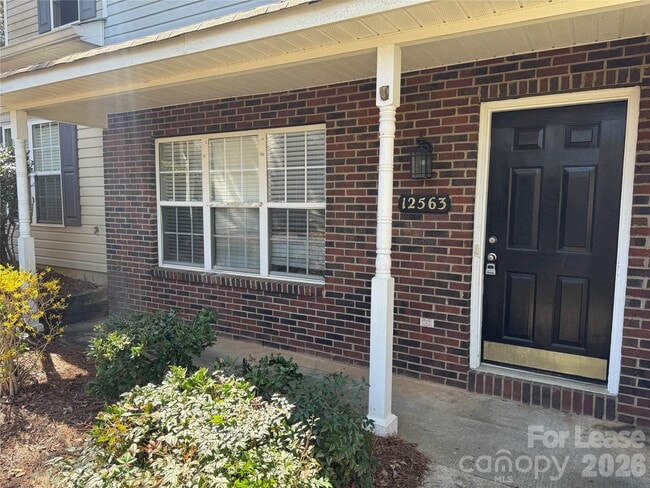 Building Photo - 12563 Bluestem Ln