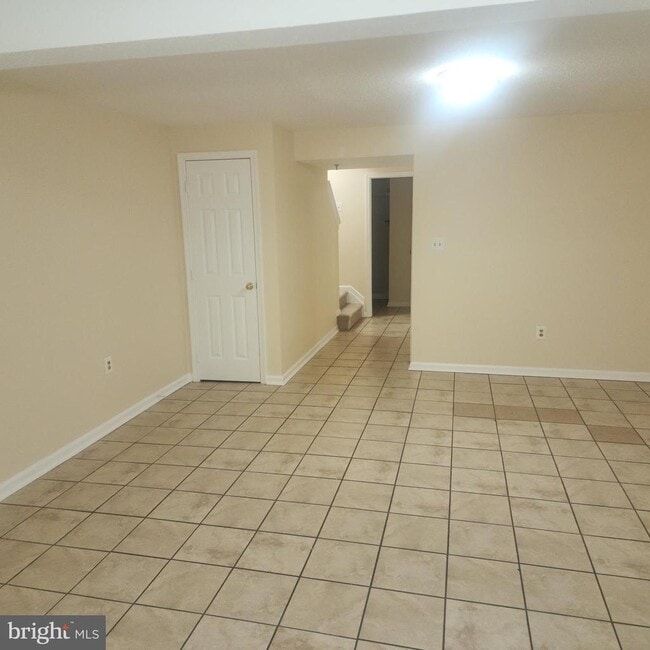 Building Photo - 7438 Catterick Ct