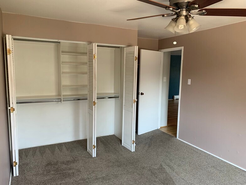 Building Photo - 65 Clarkson St