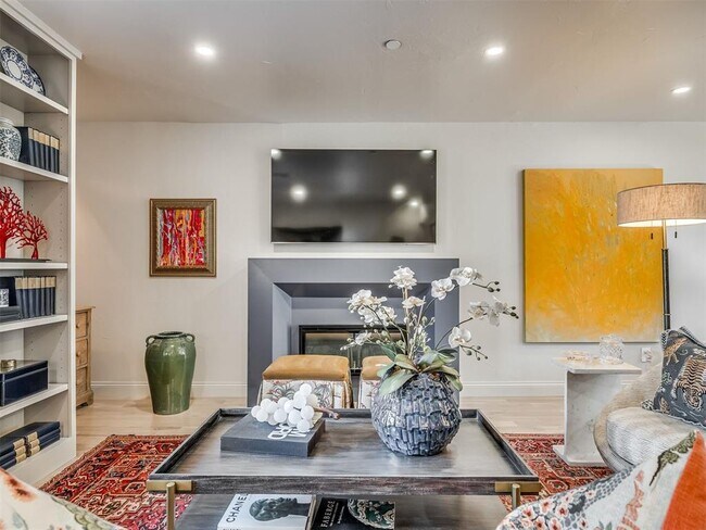 Building Photo - 6500 N Grand Blvd