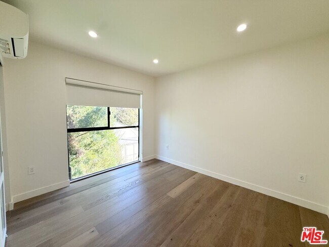 Building Photo - 10475 W Olympic Blvd