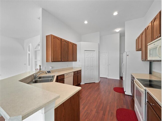 Building Photo - 4633 Huron Bay Cir