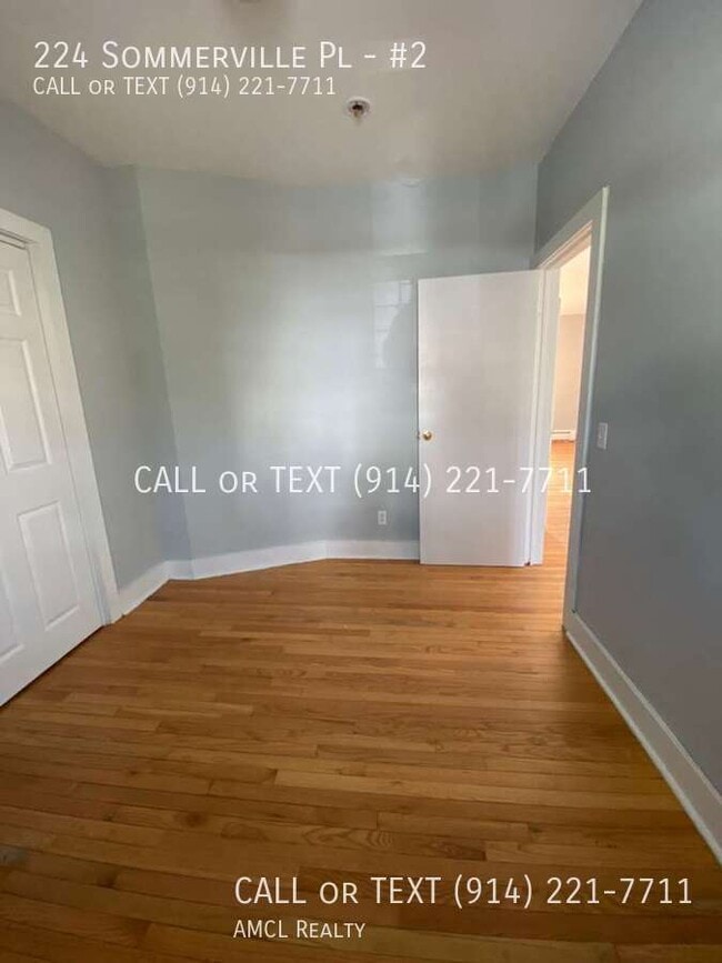 Building Photo - 224 Sommerville Pl