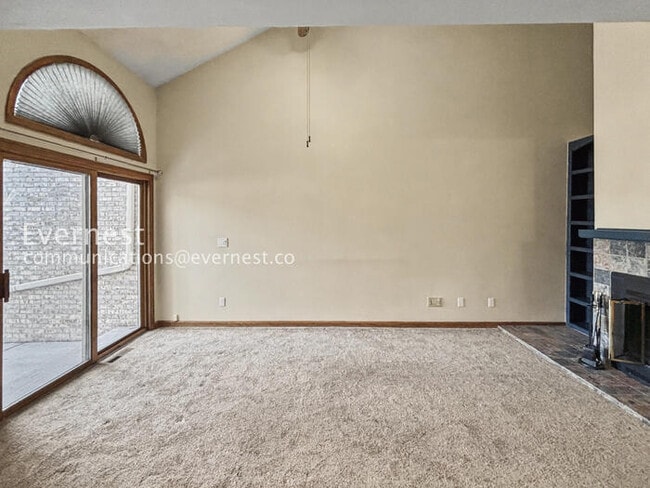 Building Photo - Comfort Meets Community in Centennial with 2 Car Garage / 3 beds & 3 baths / Available Now!