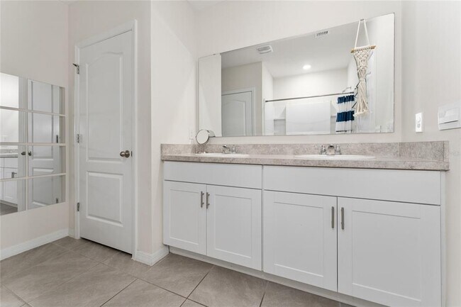 Building Photo - 1874 Wild Rye Way