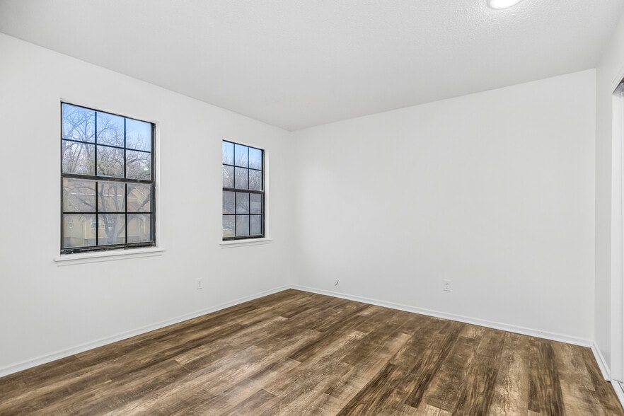 Building Photo - 3119 Eaton St