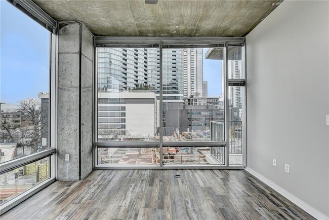 Building Photo - 923 Peachtree St NE