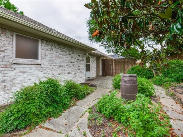 Building Photo - 6608 Robin Willow Ct