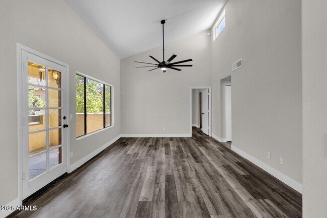 Building Photo - 7008 E Gold Dust Ave