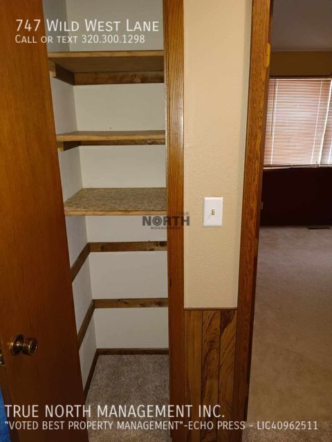 Building Photo - 747 Wild W Ln SW